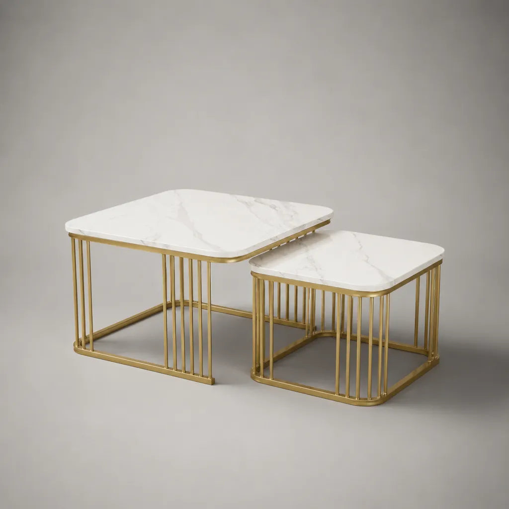Lot de 2 tables basses gigognes carrées en MDF effet marbre blanc et métal doré, 70 × 70 × 45 cm et 50 × 50 × 38 cm